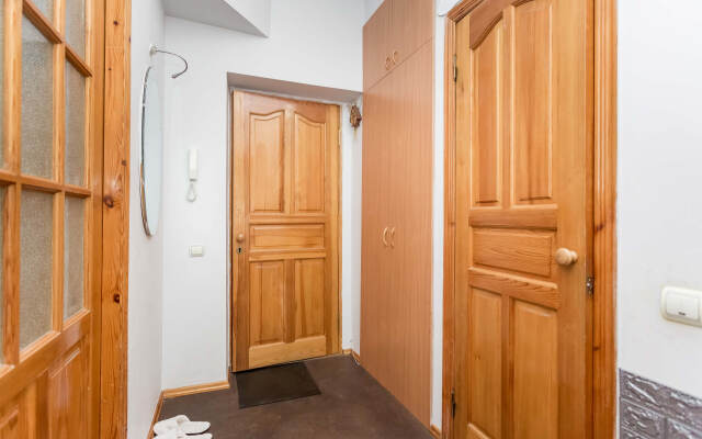Na Prospekte Nazarbaeva Flat