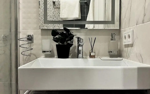 REHOME24 Apartments