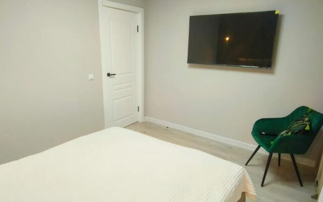 Апартаменты на Красном проспекте 167/3