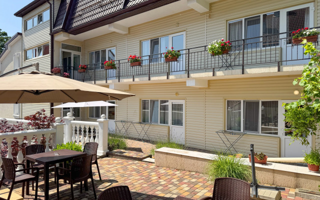 Frantsuzskij Dom Guest house