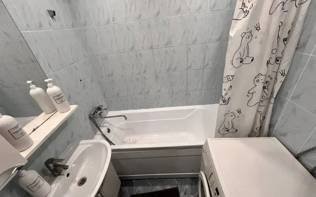 Апартаменты 2кв Восточный Комфорт на Широтная 157