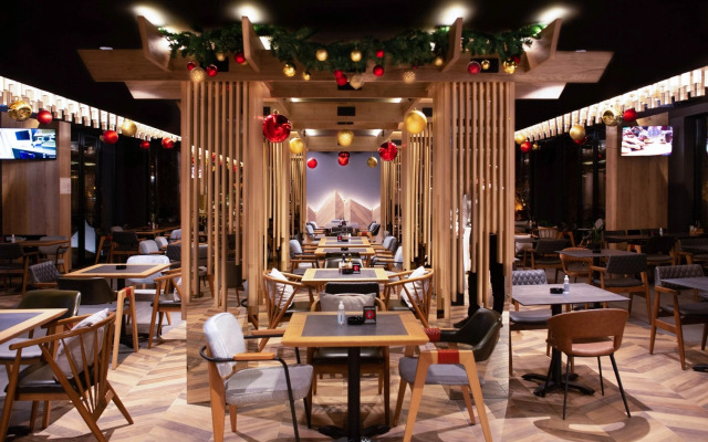 Отель Royal Mountain