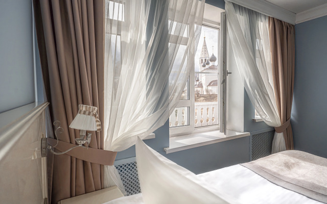 Отель Домъ Мастера Петряева