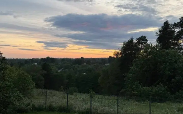 Частный Дом с шикарным видом на закаты с панорамной сауной и купелью