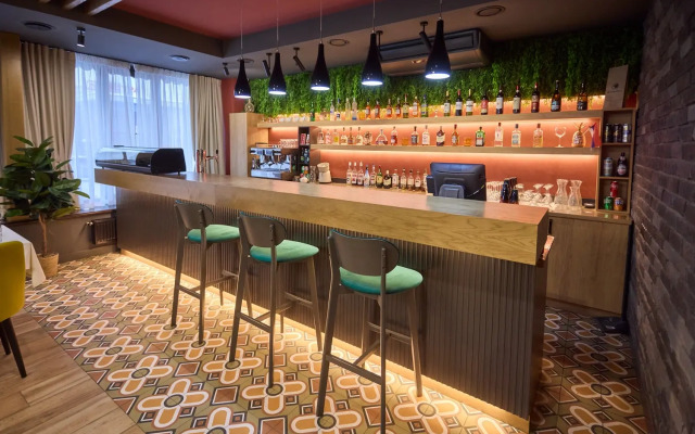 Iremel Hotel