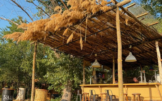 BOHO Sungate