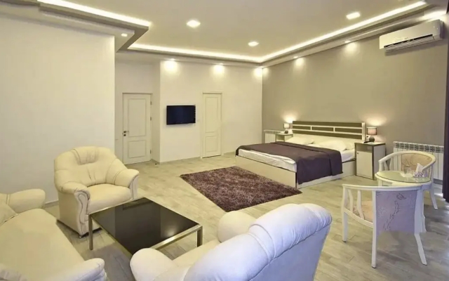 Отель Wave Inn Yerevan