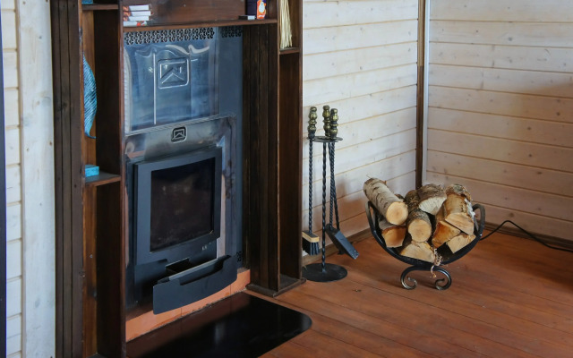 Гостевой дом Коттедж с камином и баней