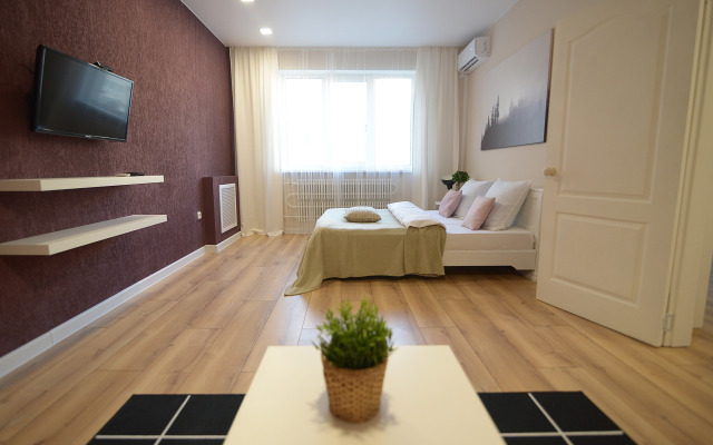 Квартира рядом с Ледовым Дворцом Юбилейный