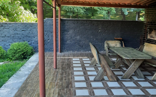 Частный дом с видом на санаторий