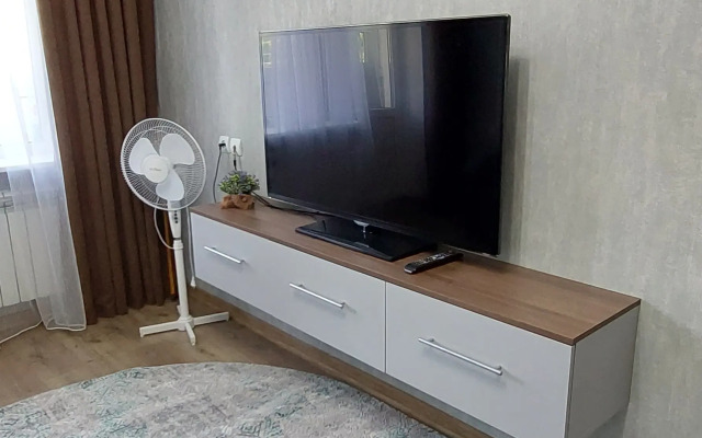 Flat Uyutnaya Dvushka Ryadom S Detskim Plyazhem