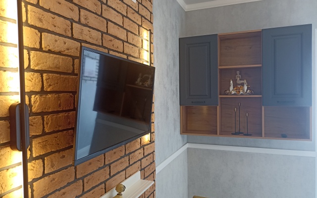 Dizaynerskaya Kvartira S Vidom Na Chernoye More Flat