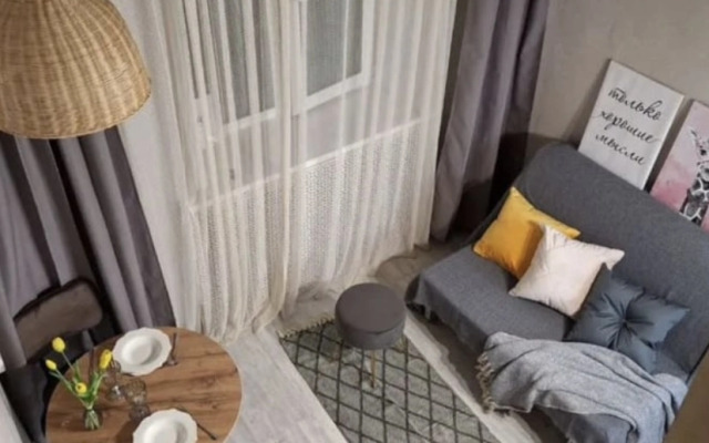 Dvukhurovnevaya V Serdtse Kirova Flat