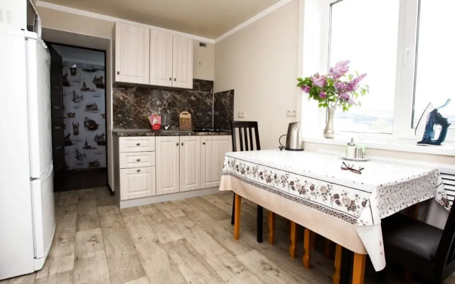 Апартаменты В частном доме Титова 28/2