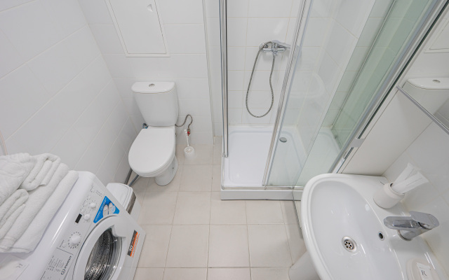 Uyutnaya Studiya na Kosmonavtov Apartments
