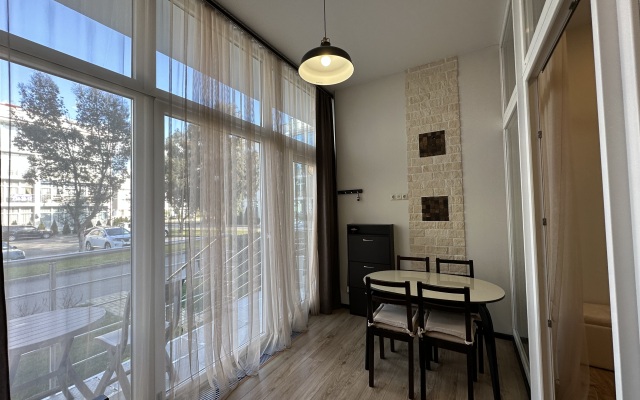 Апартаменты на Бульваре Надежд 4/2