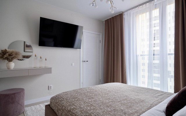 Квартира с Французскими Балконами