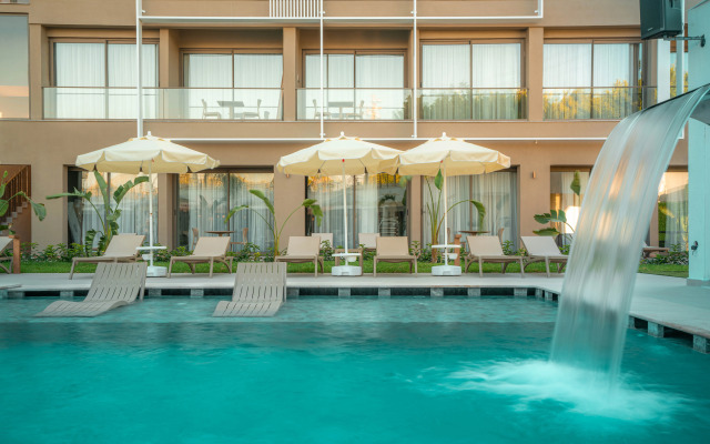 Prive Suite Side & Spa Hotel (Adult Only 16+)