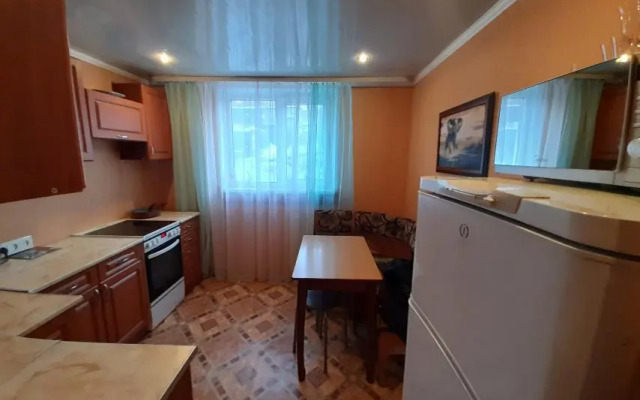 Квартира однокомнатная в Октябрьском районе с балконом