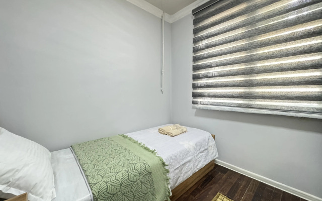 Bronin Homes Billur Apartments