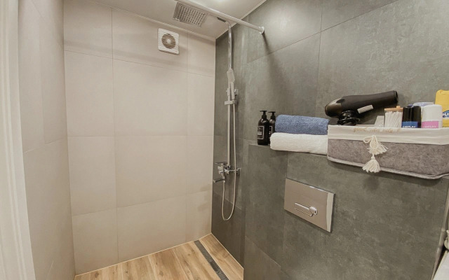 Квартира Green FOX двухуровневая с панорамными окнами