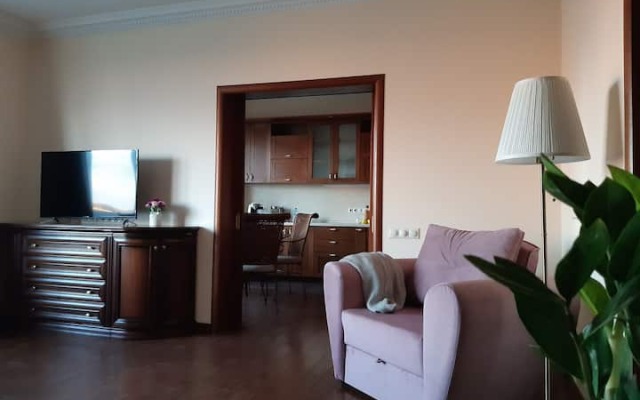MOSCOW-DELUXE Deluxe Park View Flat