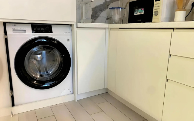 Uyutnaya 5 Minut do Morya Flat