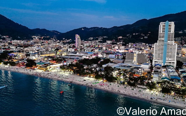 OMNIA Phuket - Patong Tower Apartments