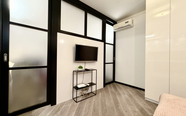 Квартира Лайф Апарт Стильная Евро 2-ка Новорогожская 28