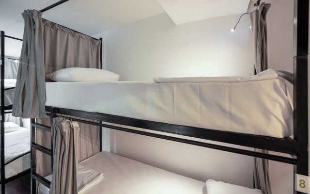 Best Way Hostel