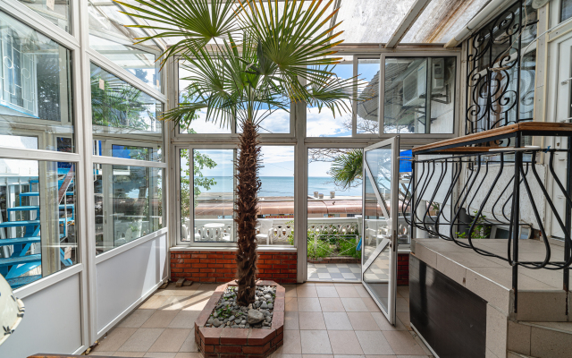 Dvorik U Prichala Guest House