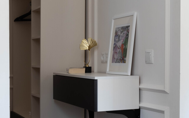 Апартаменты MyhomeYourhome на Рубинштейна 11