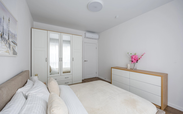 Квартира Дизайнерская Евродвушка на Барклая