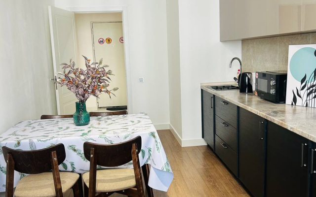 2-Komnatnaya S Vidom Na Gorod 33 Flat