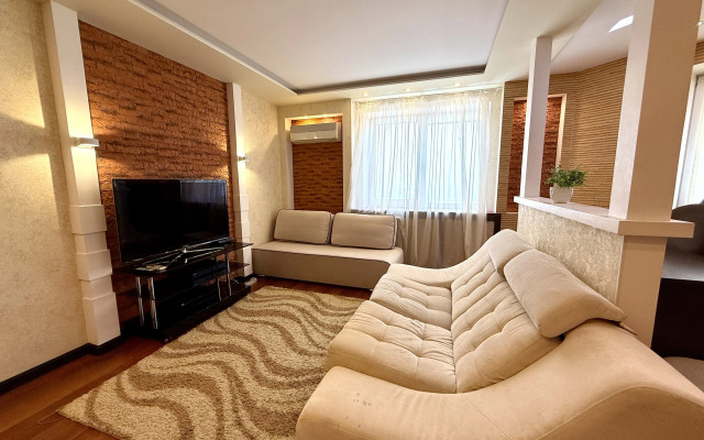 Квартира Двухкомнатные апартаменты 360 по ул. Красноармейская, 100