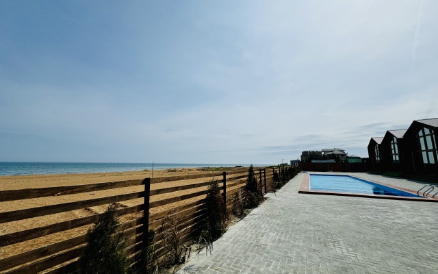 Отель Royal House