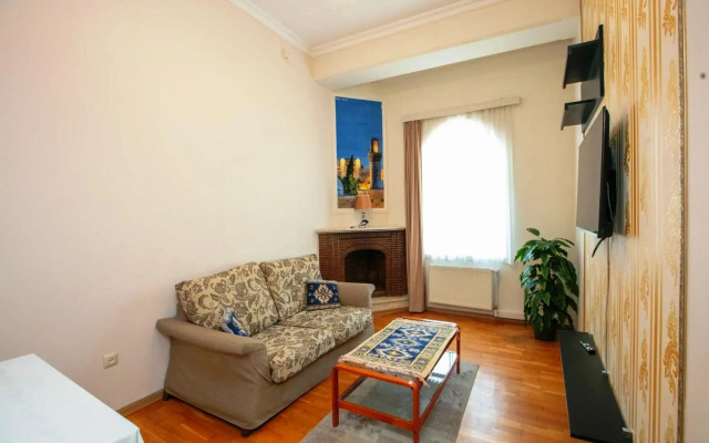 Old City Hatefi Apartment hotel