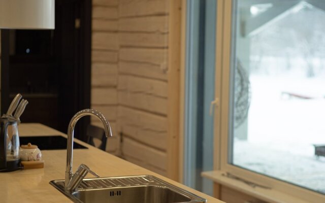 Дом Усадьба Мороза