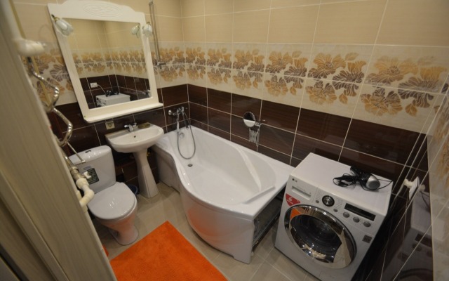 Апартаменты Ленина 16