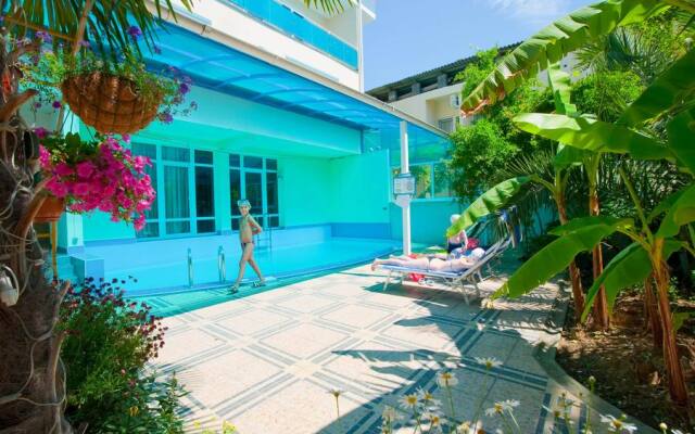 Delfin Hotel