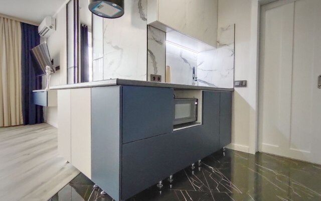 Renta27 na beregu Amura vblizi TC Brosko Moll Flat
