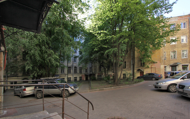 Апартаменты на Константина Заслонова 17