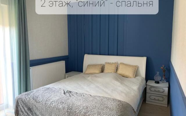 V Zelenogradske Cottage