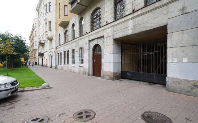 Uyutnaya Kvartira na Vasilyevskom Ostrove Flat