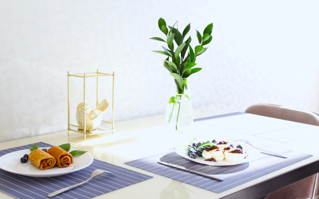 Svetlaya Na Pervoy Linii S Vidom Na Volgu Flat
