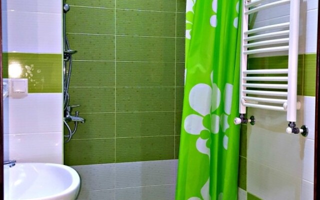 RentInnYerevan Pavstos Buzand 13 Apartments