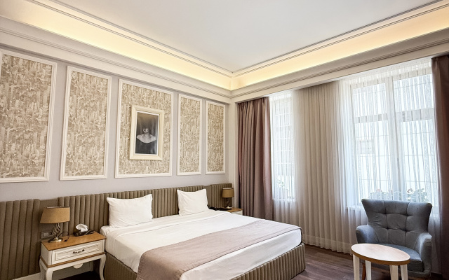 Theatrum  Baku