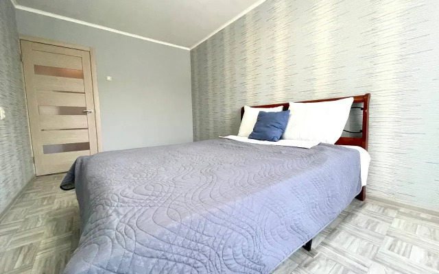 Kopylova 43/2-37 Flat