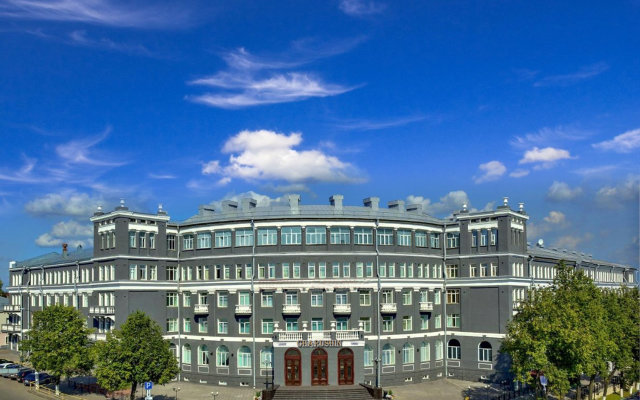 Отель Чарушин