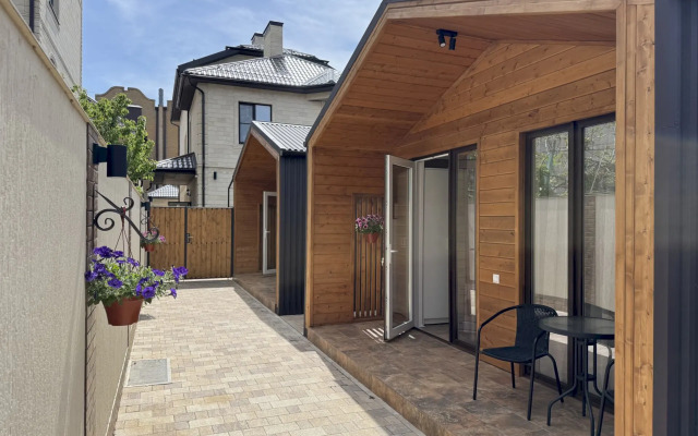 Частный Дом 502 Барнхаус с Террасой и Закрытым Двором